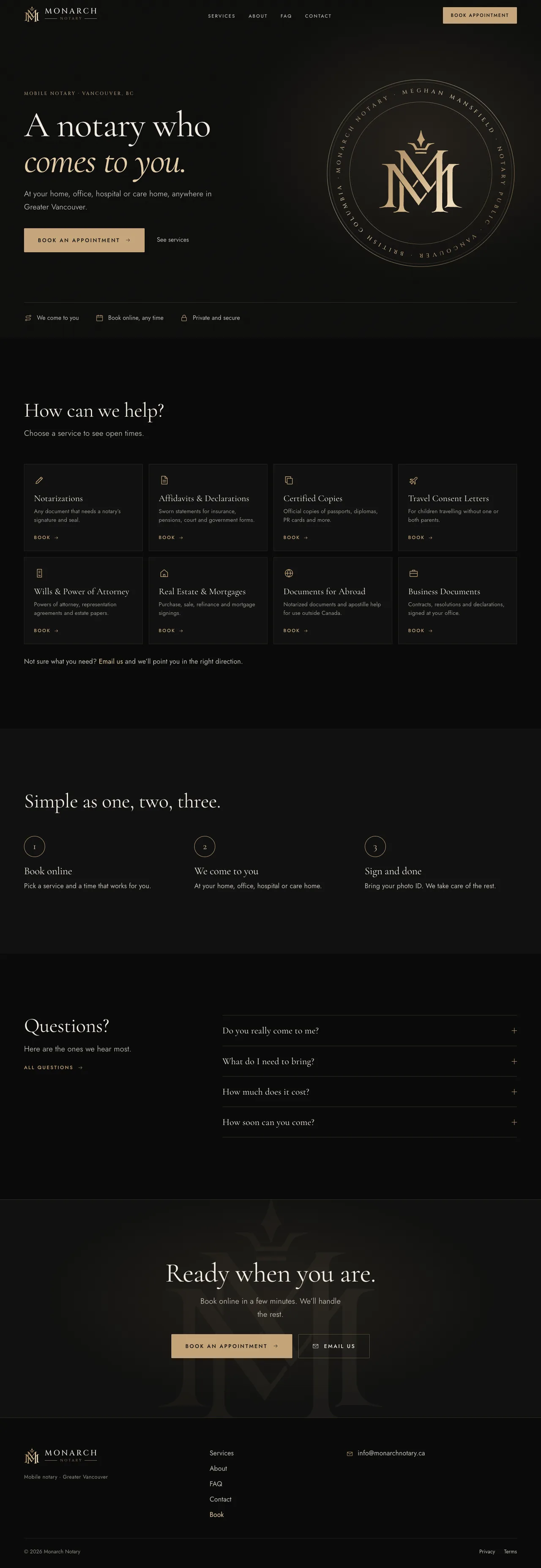 Monarch Notary home page: black and gold design with the headline “A notary who comes to you”, a list of services and a book appointment button
